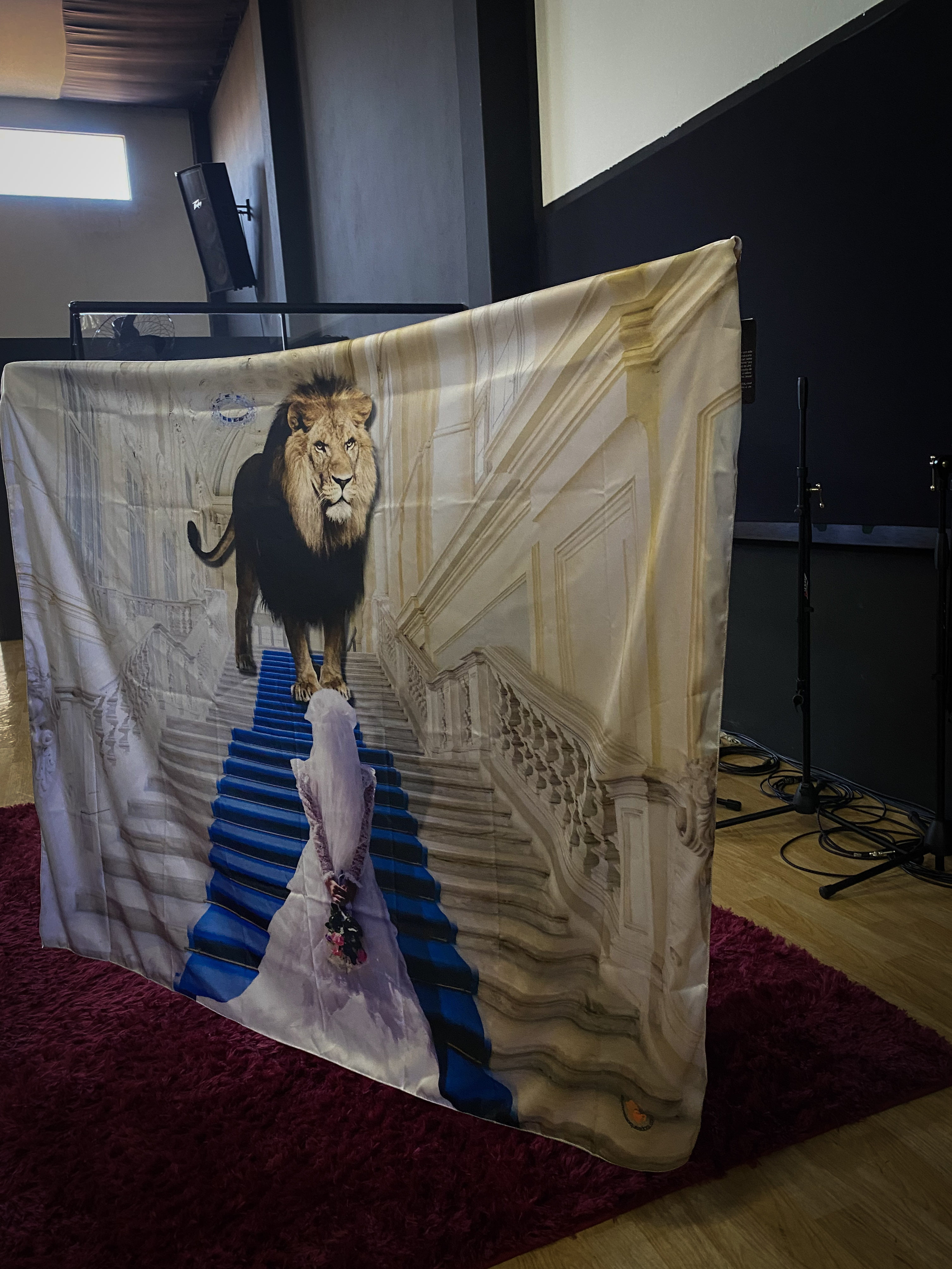 Bandeira BDA256 - Noiva / Escada / Leão